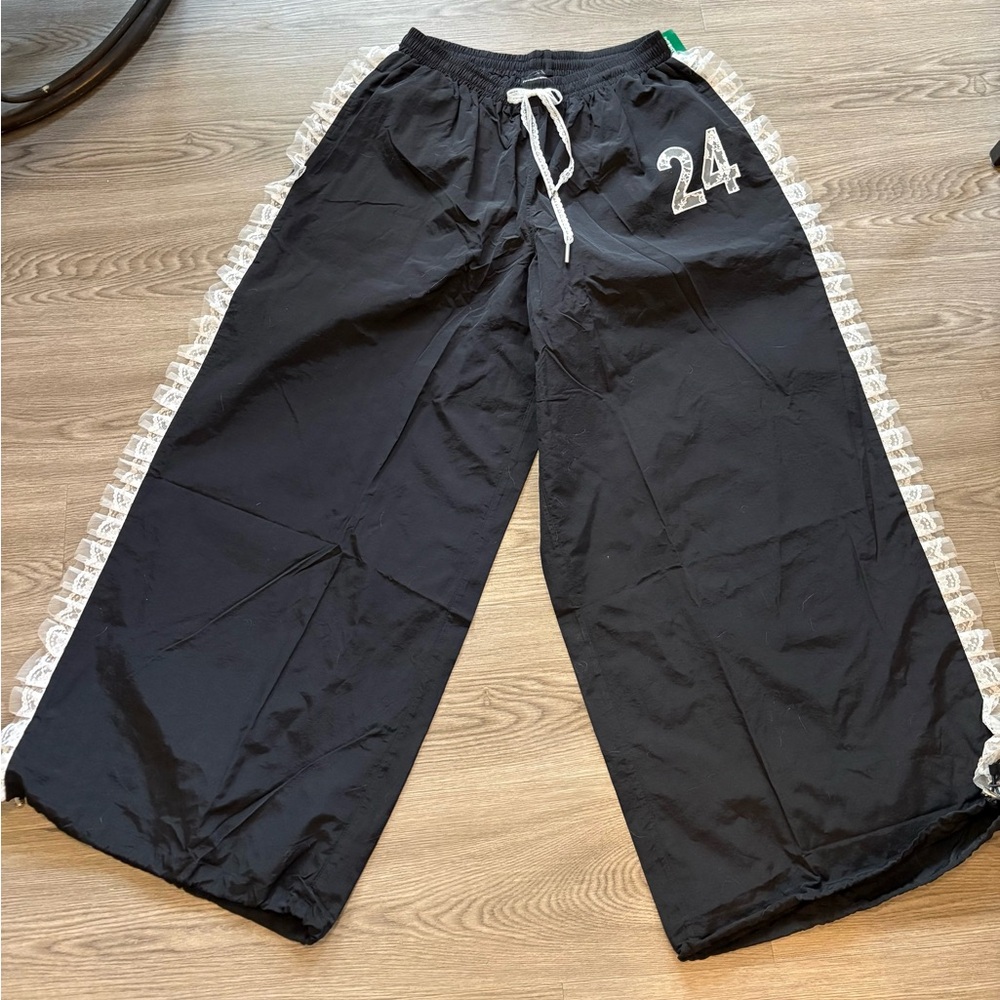 Women's Black Casual Barrel Pants with Lace Detail